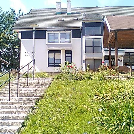 Art Apartman Plitvička Jezera Kültér fotó