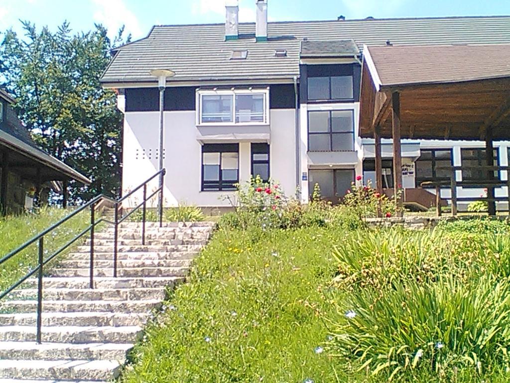 Art Apartman Plitvička Jezera Kültér fotó